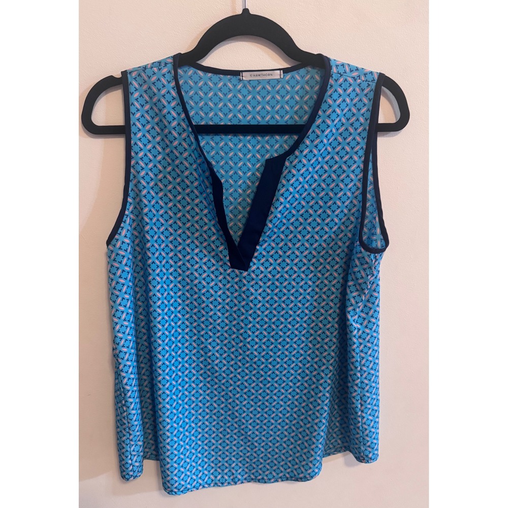 41 Hawthorn Blue Geometric Split Neck Blouse Office Chic Quiet Luxury Size M